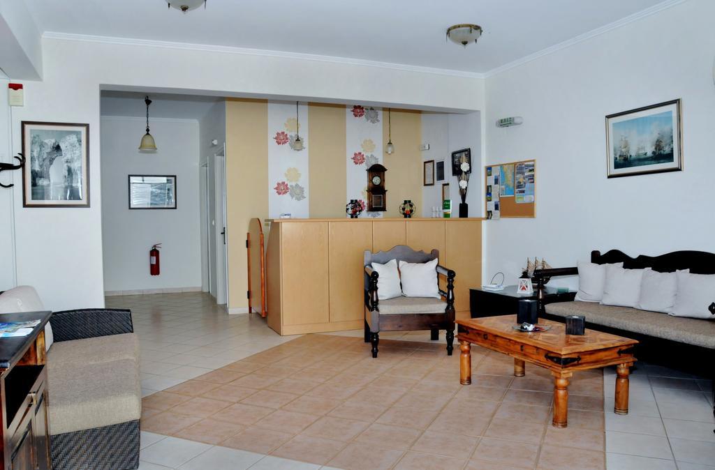 To Kastro Aparthotel Pylos Exterior photo